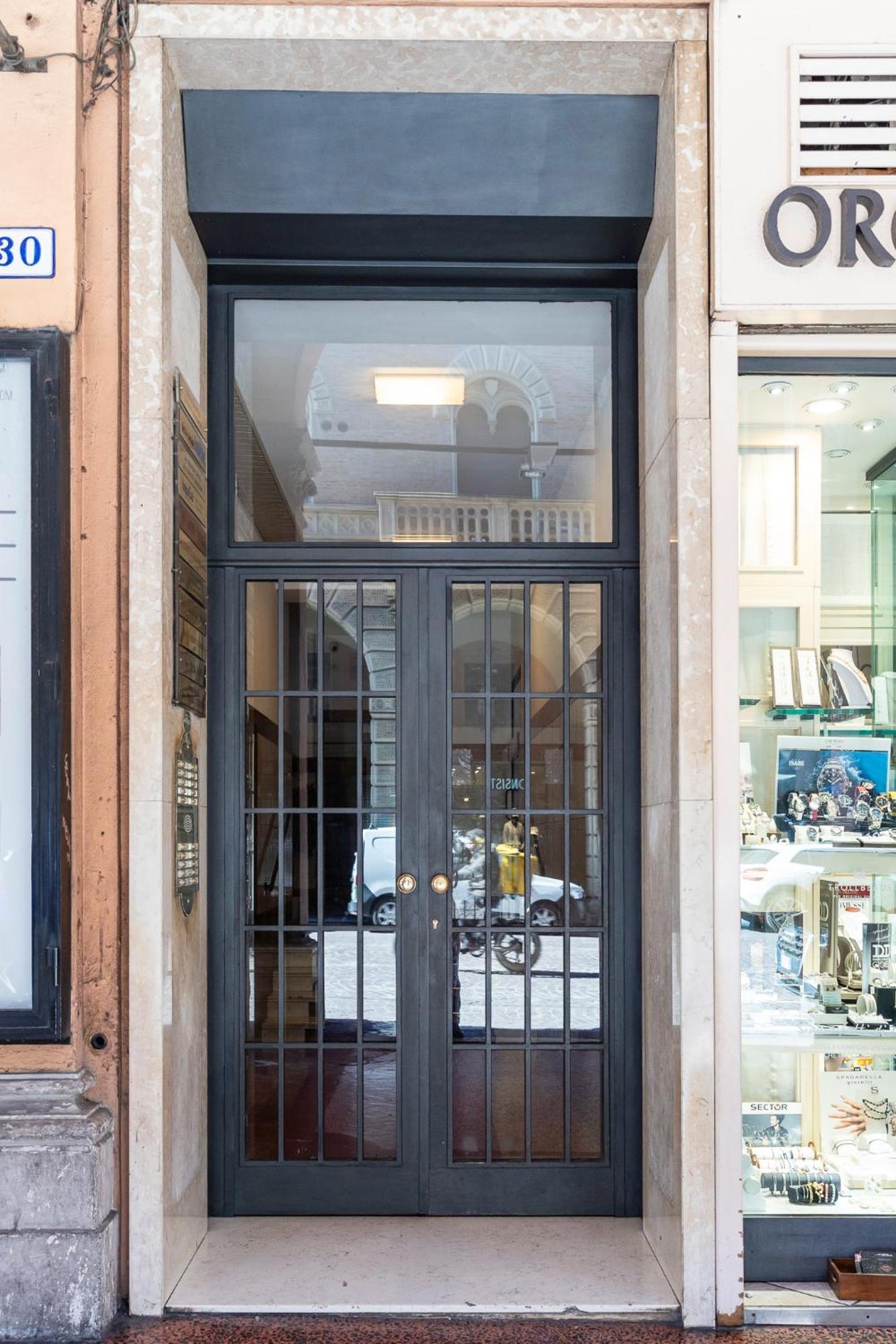 Matildeland Appartamento Centro Storico - Via Indipendenza Bolonia Exterior foto